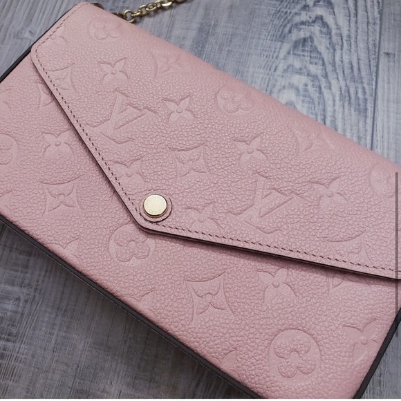 Authentic Louis Vuitton NEW Felicie empreinte rose poudre crossbody with inserts - Picture 5 of 10